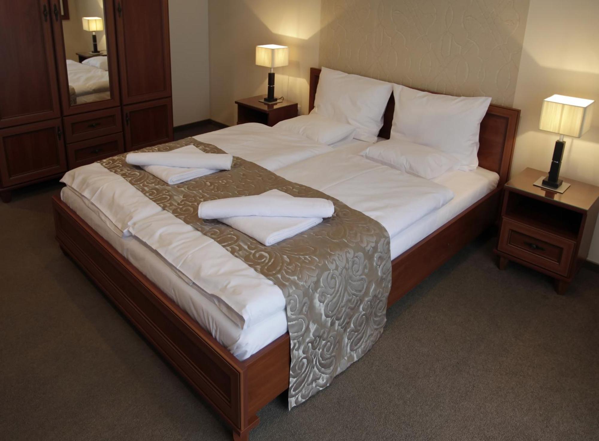 Hotel Brill Orosháza חדר תמונה